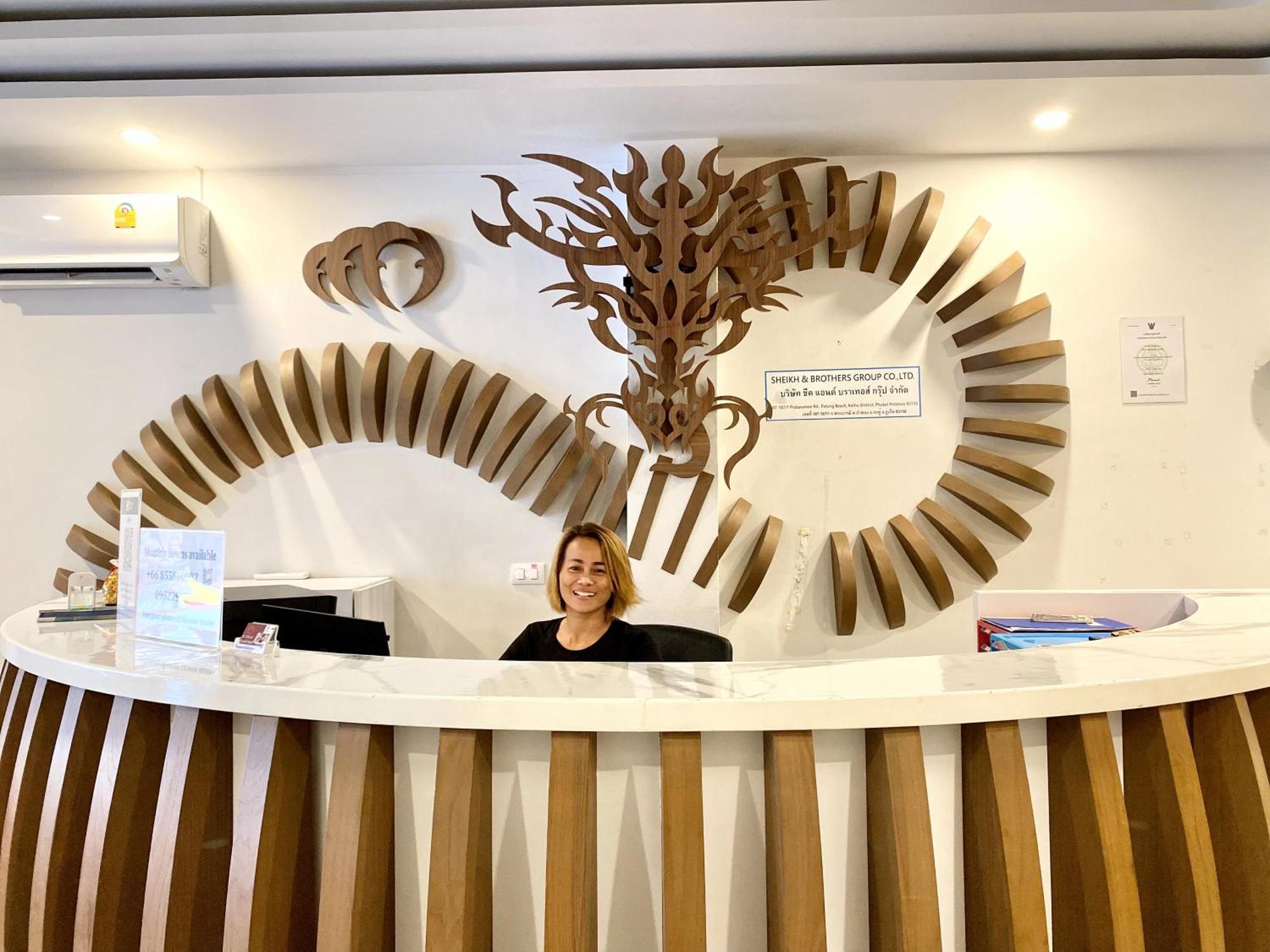 Sunray Beach Hotel Patong Экстерьер фото